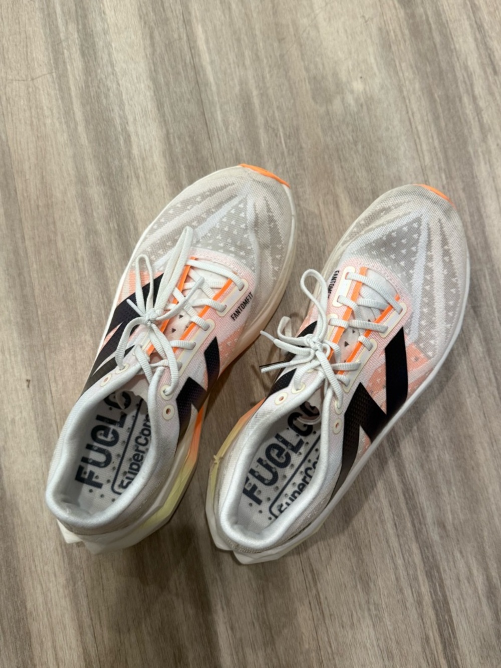 Newbalance supercomp elite V4